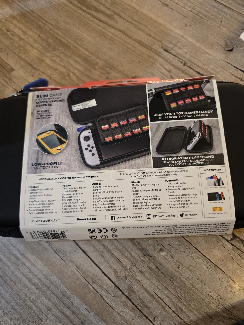 Nintendo Switch: PowerA Slim Case - The Legend of Zelda Link- New - Picture 3 of 4